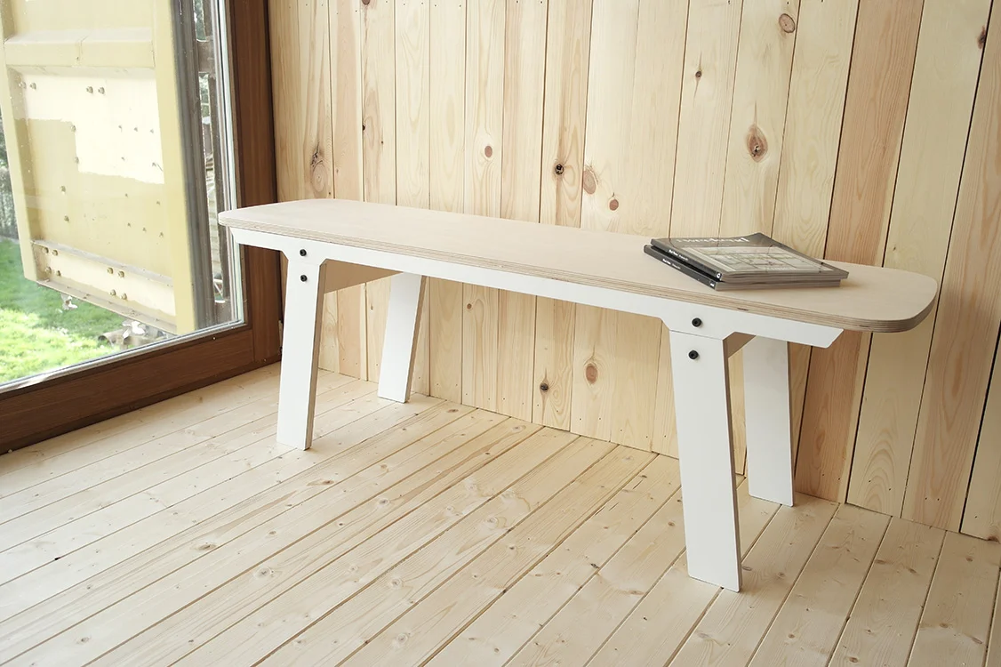 Slim bench clear
